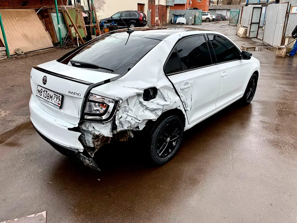 Skoda Rapid  1.6 Автомат 2016 года [wt_location get="region_name_prepositional"]в {get}[/wt_location]